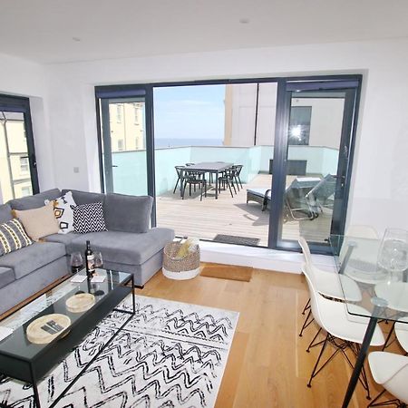 Modern Home For Small Groups By Stones Throw Apartments - Free Parking - Sea View Вётинг Экстерьер фото